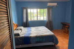 Renta temporal - Caribbean Beach House with Pool