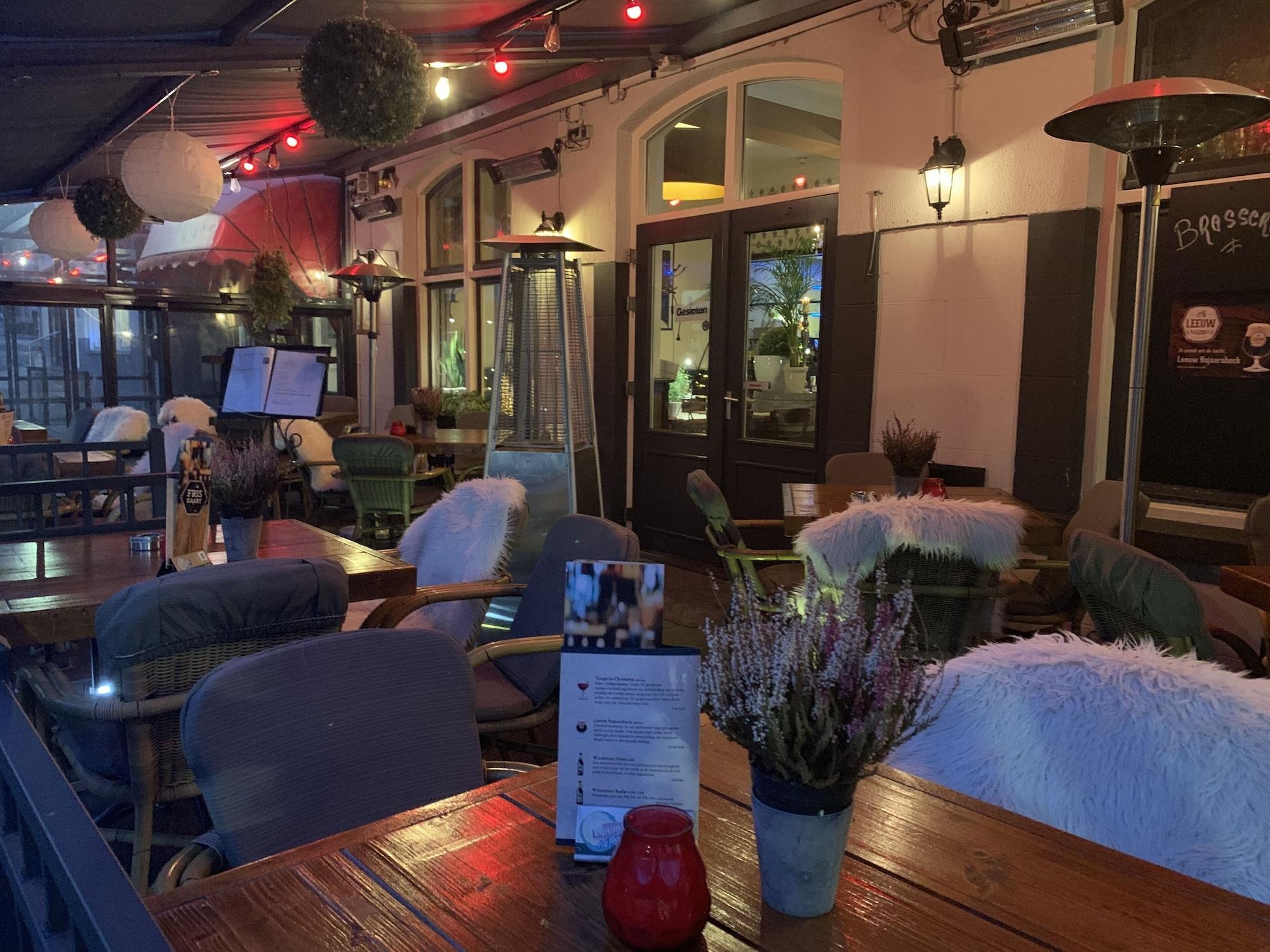 Comodidades del Alojamiento Hotel Limburgia