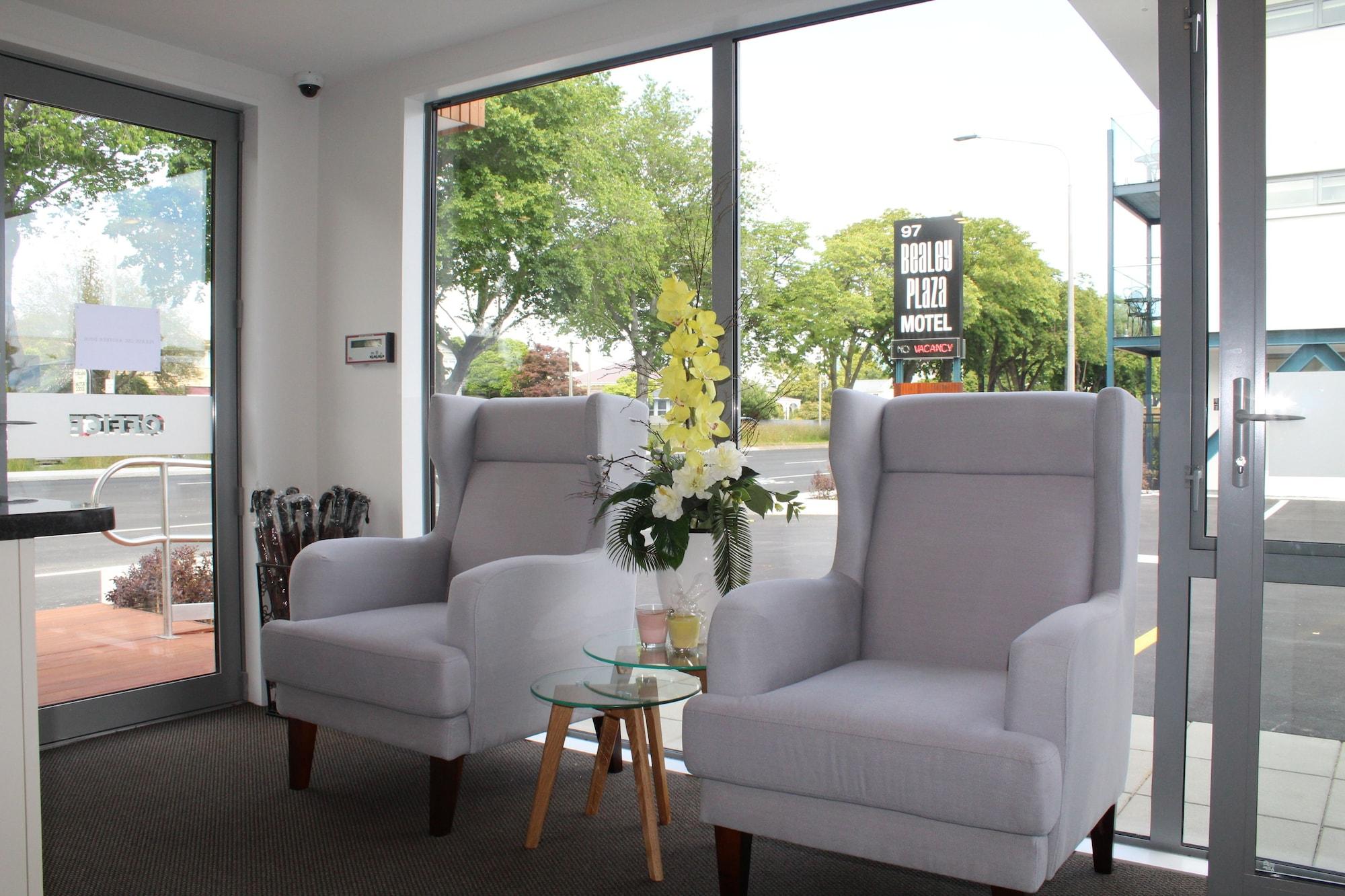 Vista Lobby 103 Prince of Bealey Motel