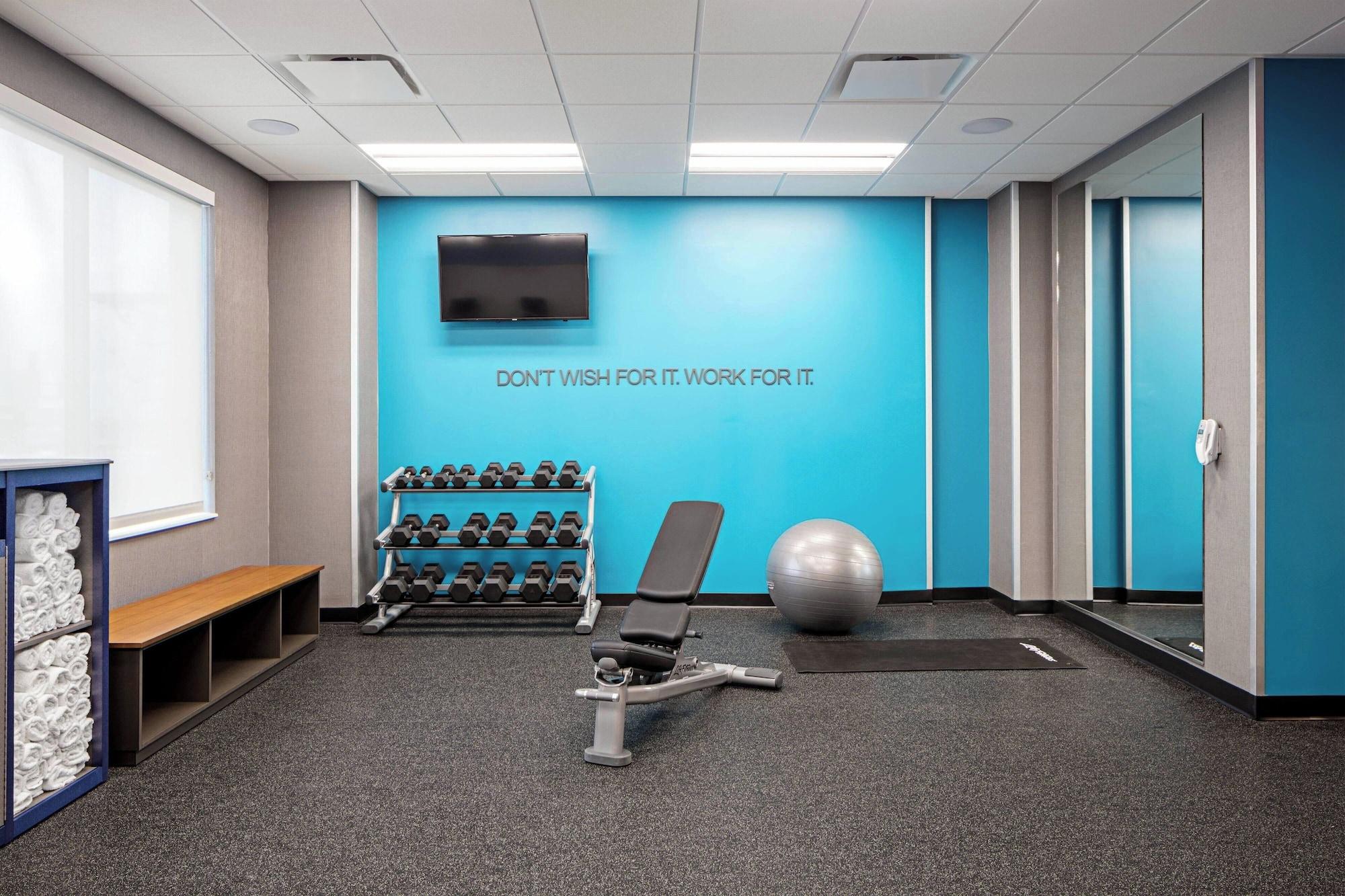 Gimnasio Fairfield Inn & Suites by Marriott North Bergen