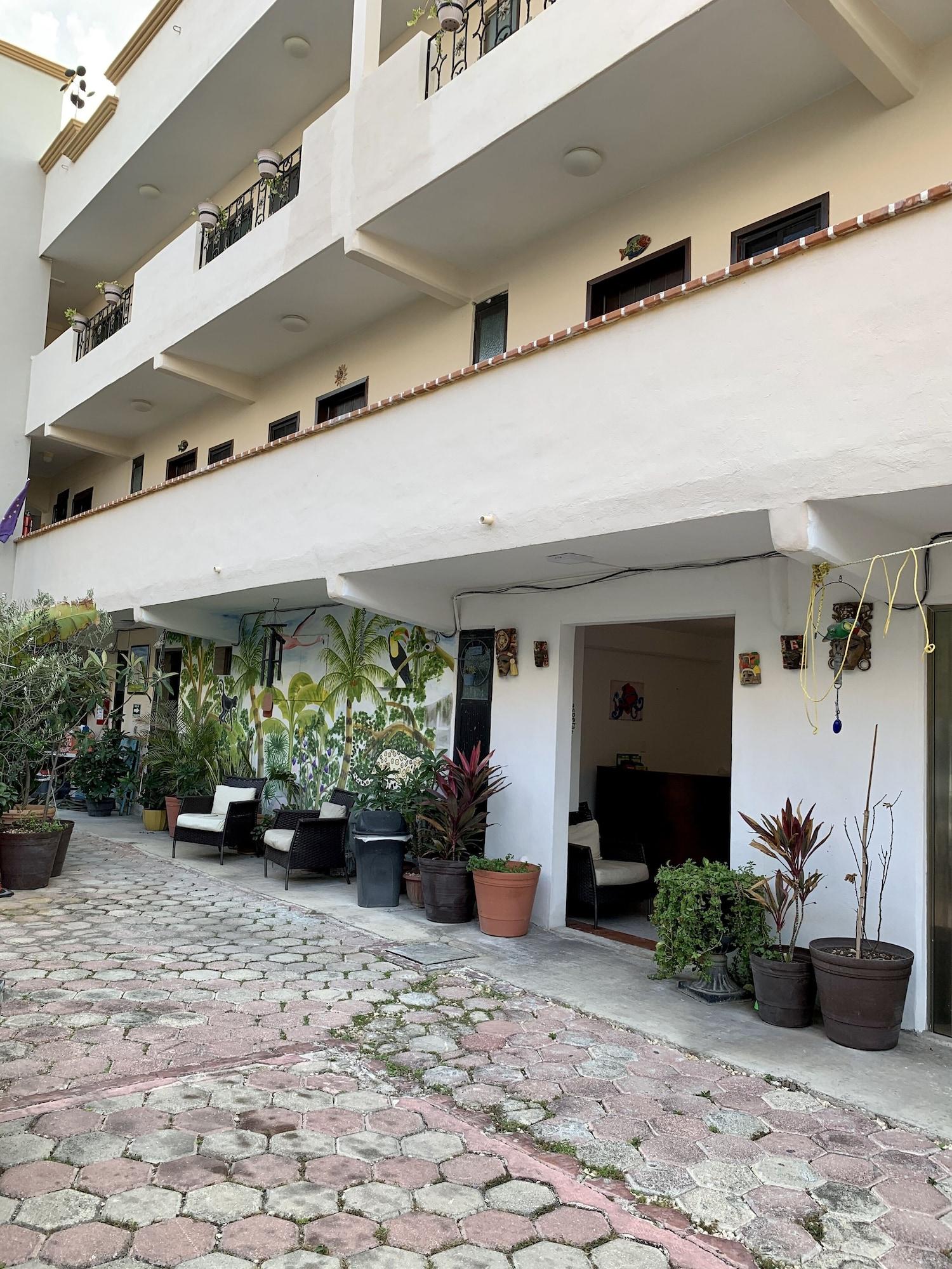 Vista Exterior Suites Fenicia - Adults Only