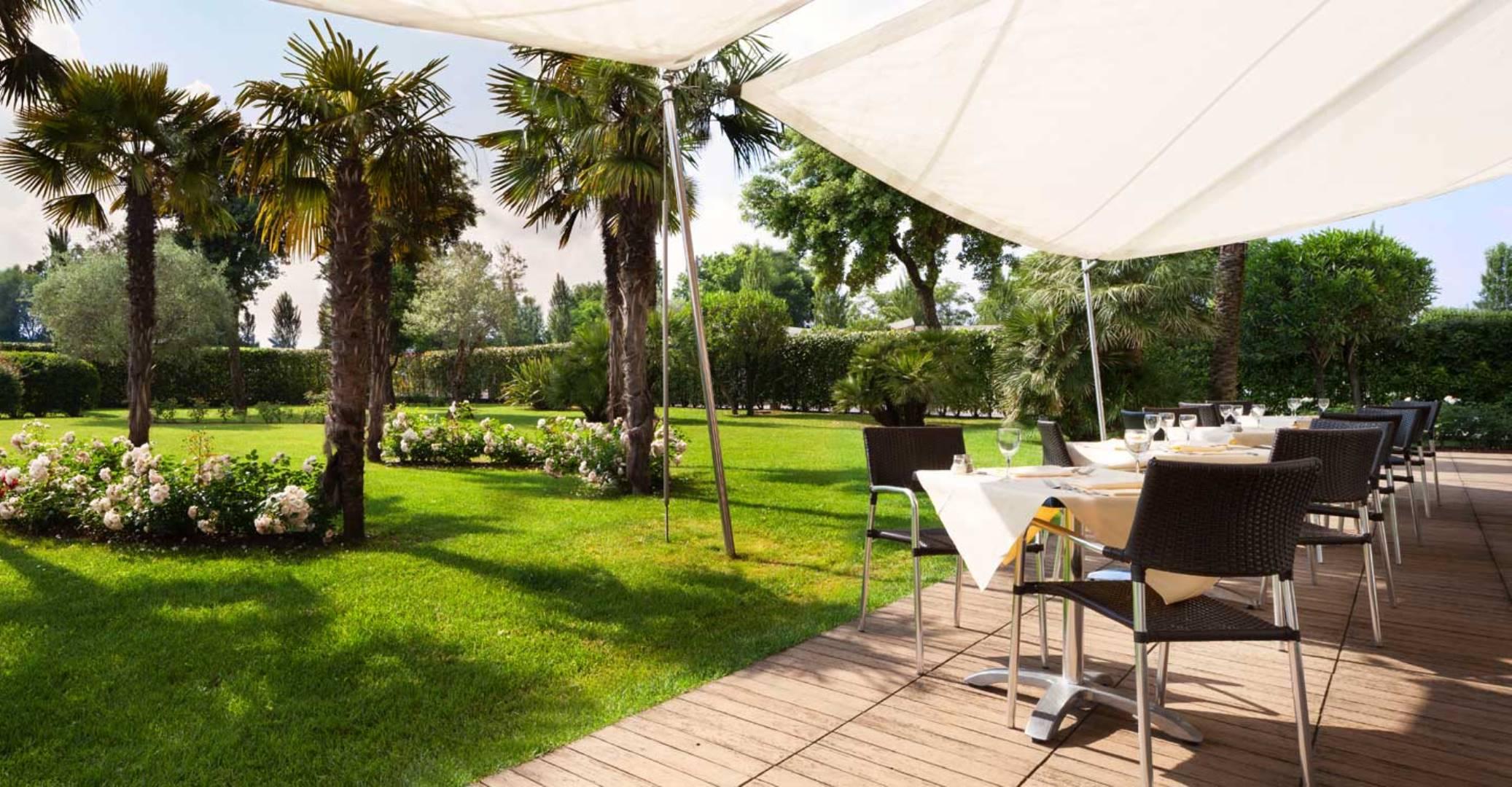 Varios Hotel Rafael