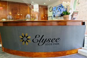 Alojamiento - Elysee Hyde Park