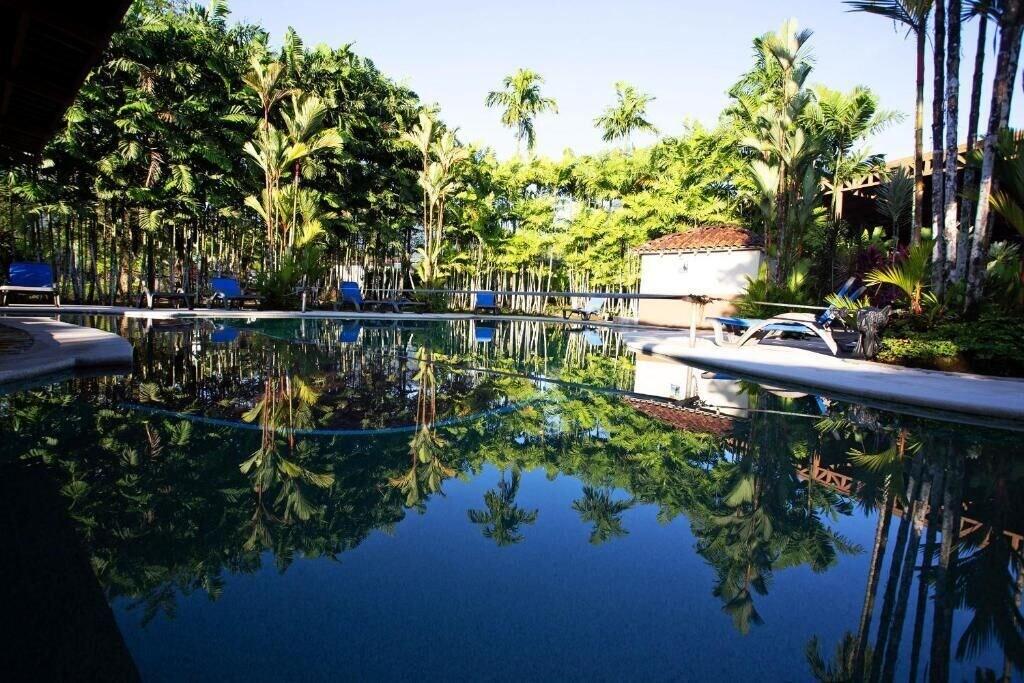 Vista Lobby Arenal Backpackers Resort