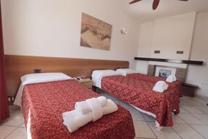 Alojamiento - Hotel Pontenuovo