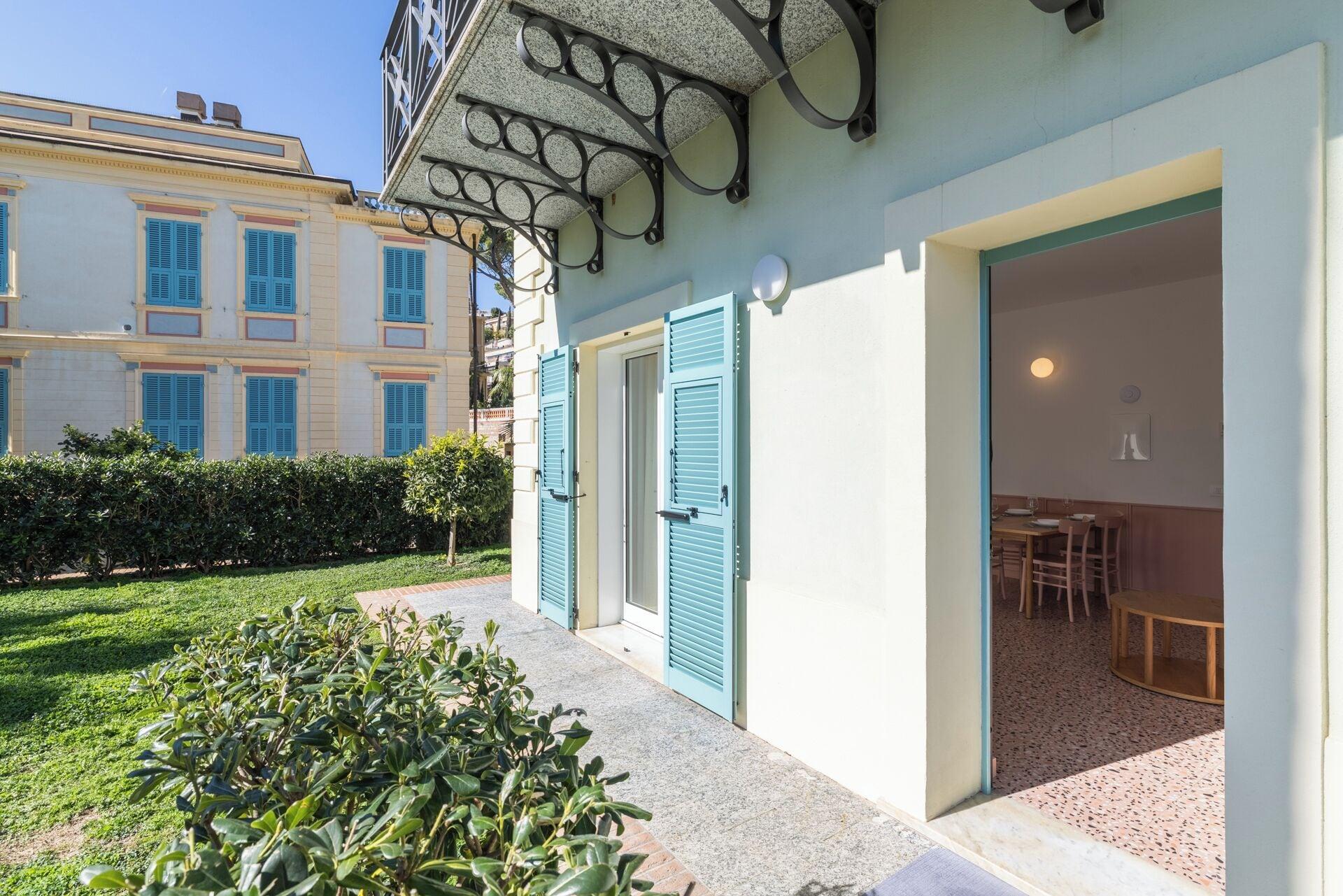 Vista Exterior Alaxia Luxury Appartments