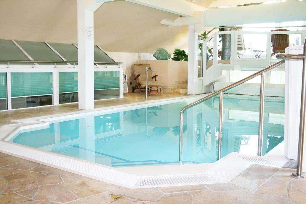 Vista Piscina Hotel An Der Wasserburg