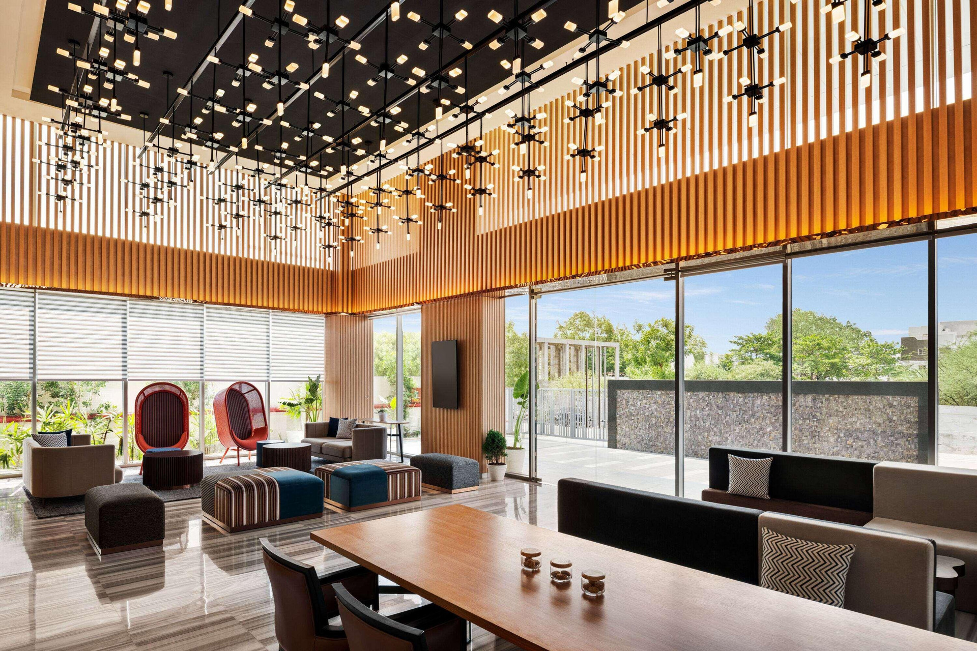 Vista Lobby Ramada Encore by Wyndham Indore Nipania