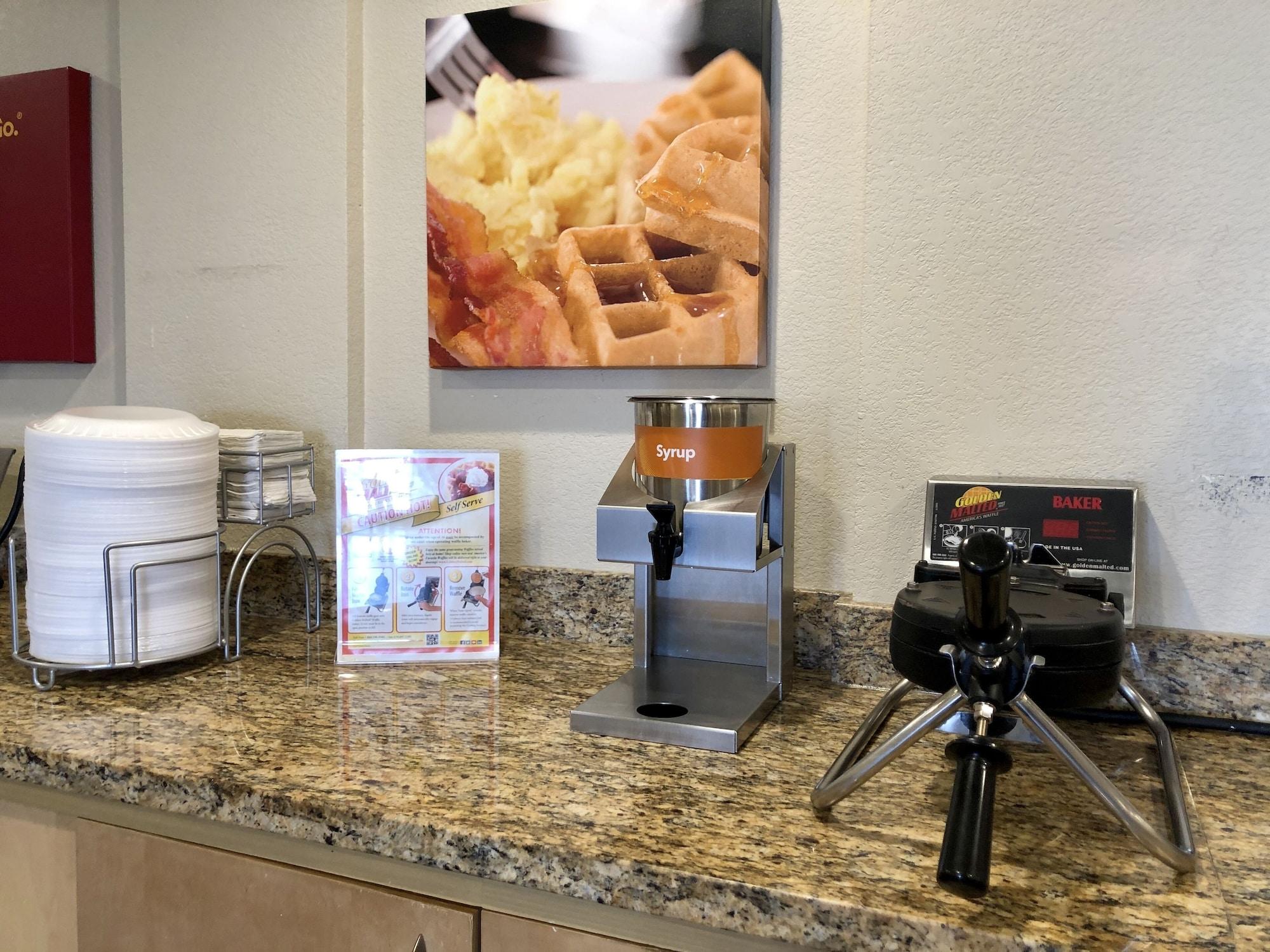 Restaurant Comfort Suites Denver International Airport