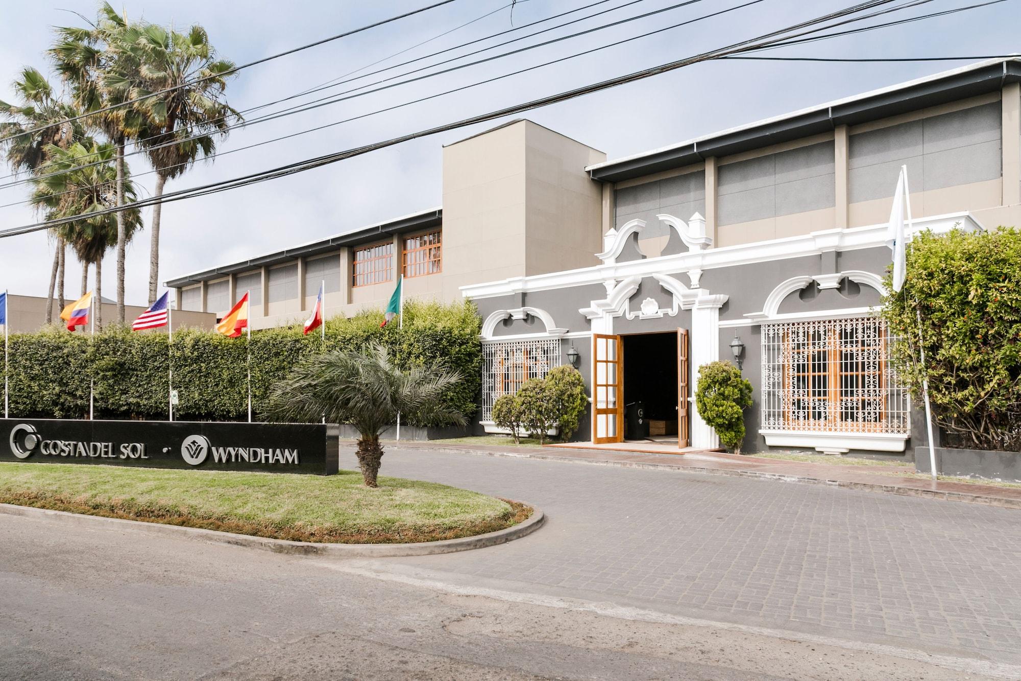 Vista Exterior Wyndham Costa del Sol Trujillo