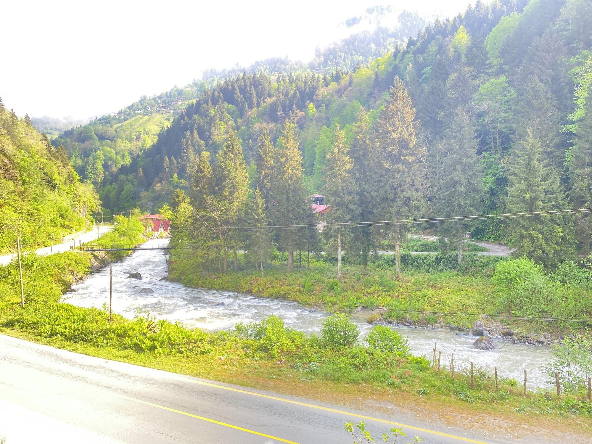 Vista Exterior Nanu's Ayder Bungalow ve Kahvaltı