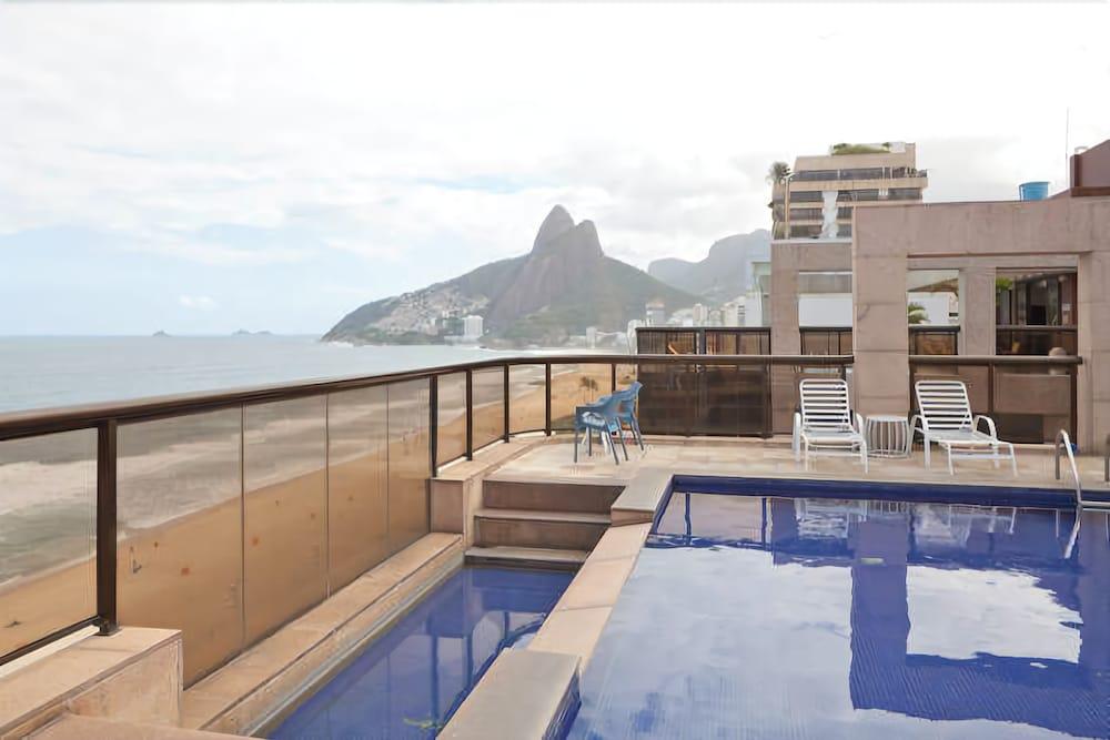 Vista Piscina Apartamentos Ipanema Vieira Souto