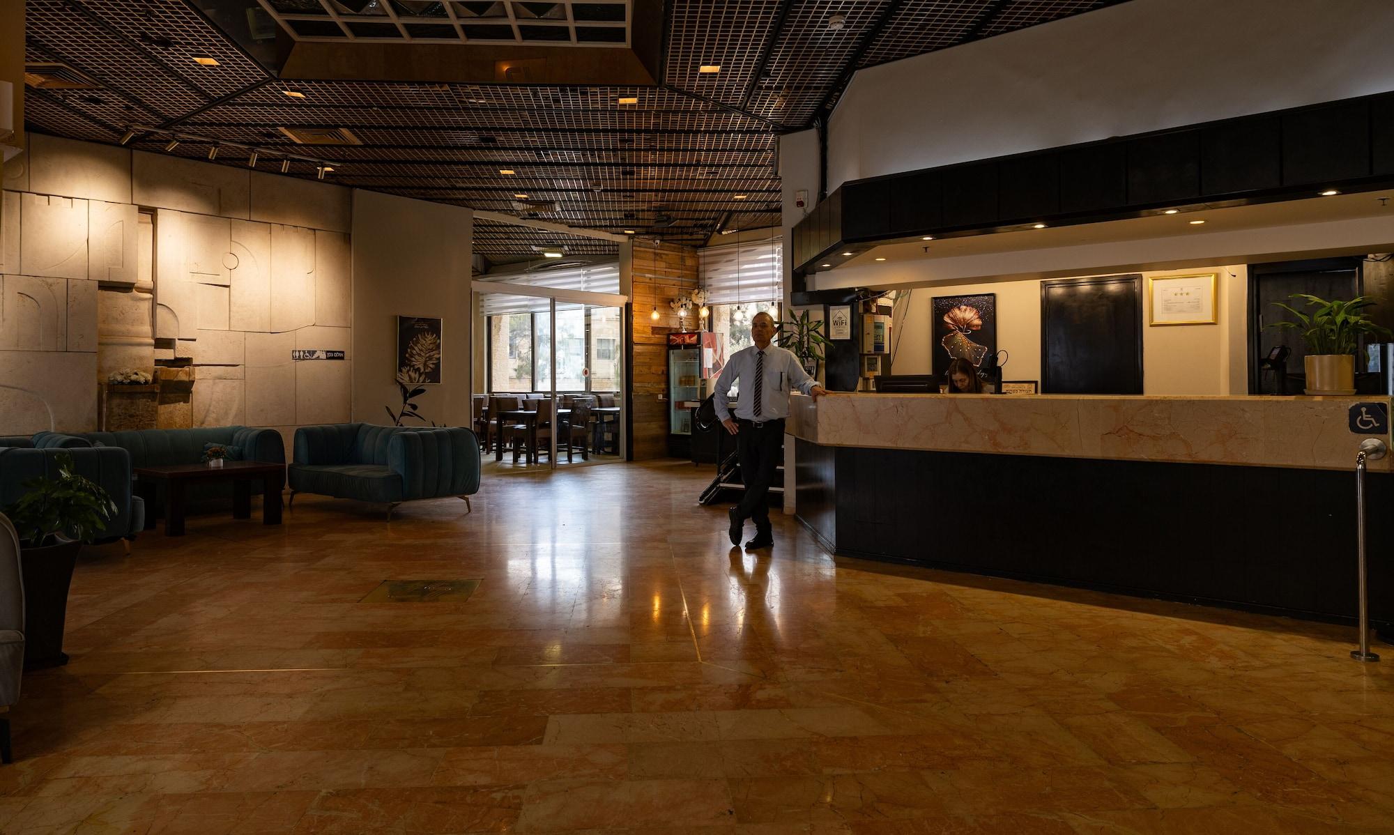 Vista Lobby Lev Yerushalayim