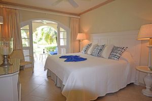 Renta Vacacional - Poolside apartment (2 bed) in exclusive Sugar Hill Resort
