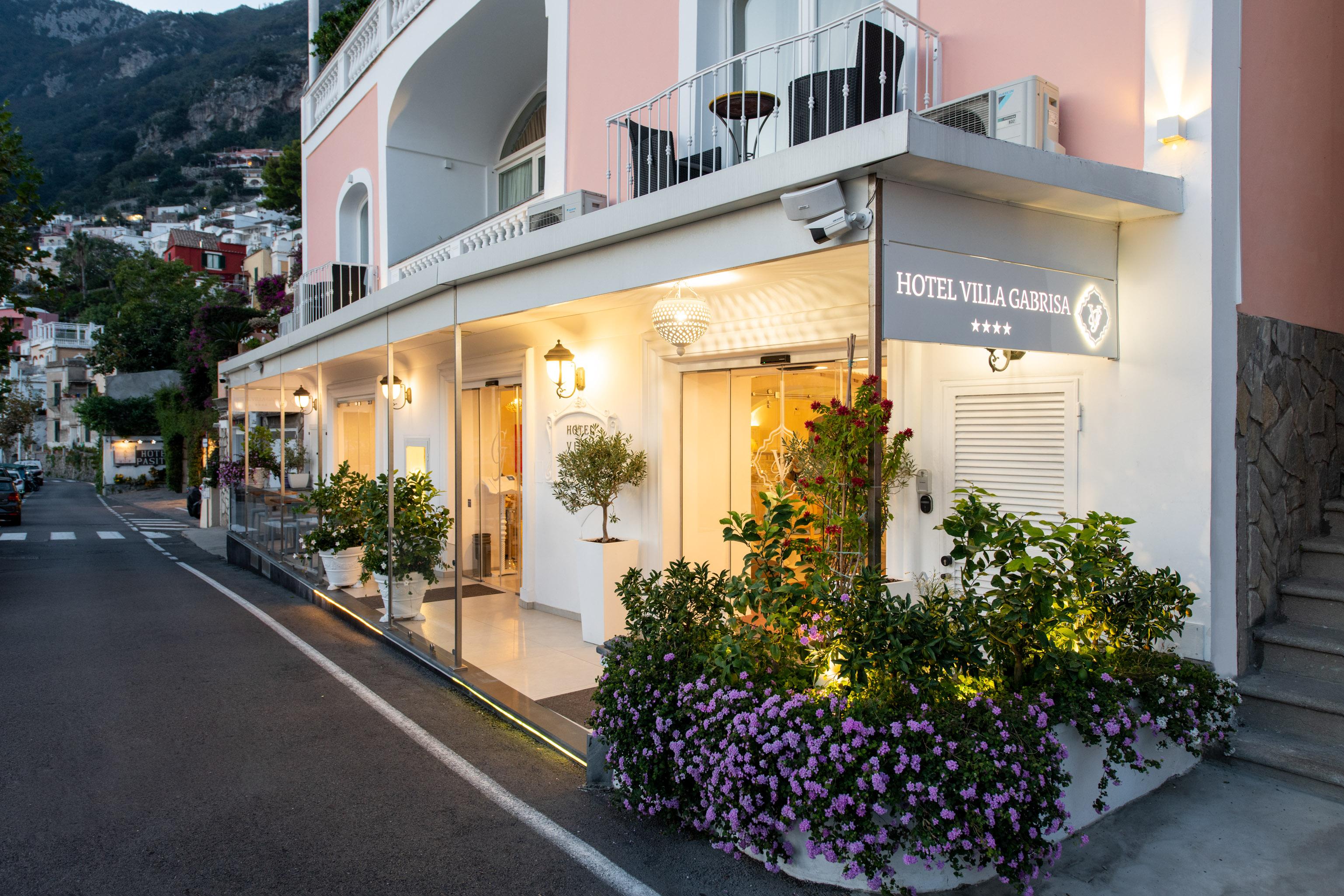 Vista Exterior Hotel Villa Gabrisa
