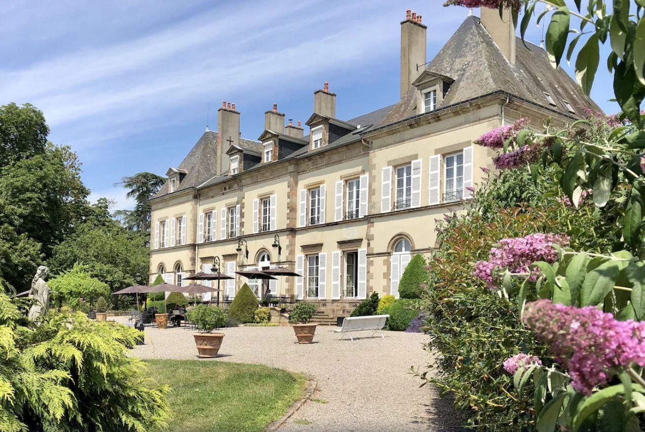 Vista Exterior Chateau d'Ygrande