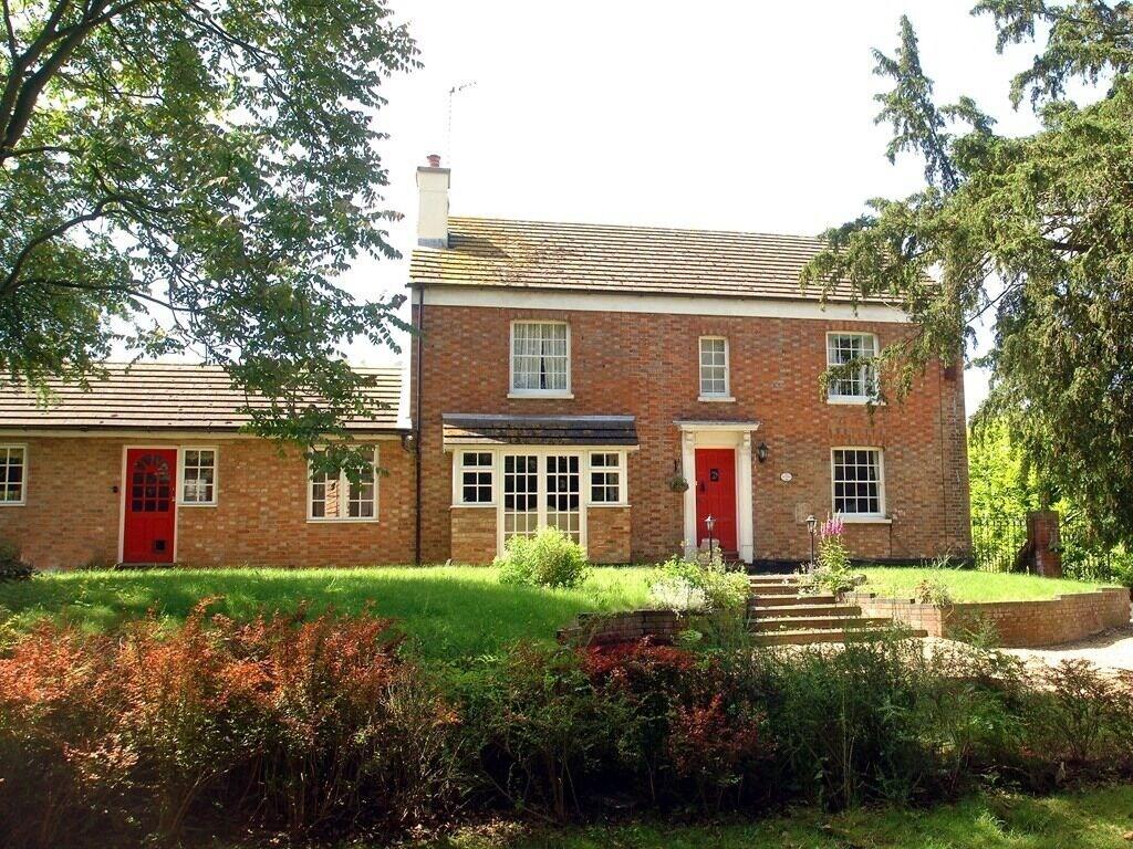 Varios Yew Tree Farm