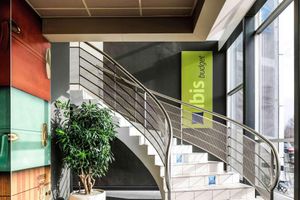 Alojamiento - ibis budget Bern Expo