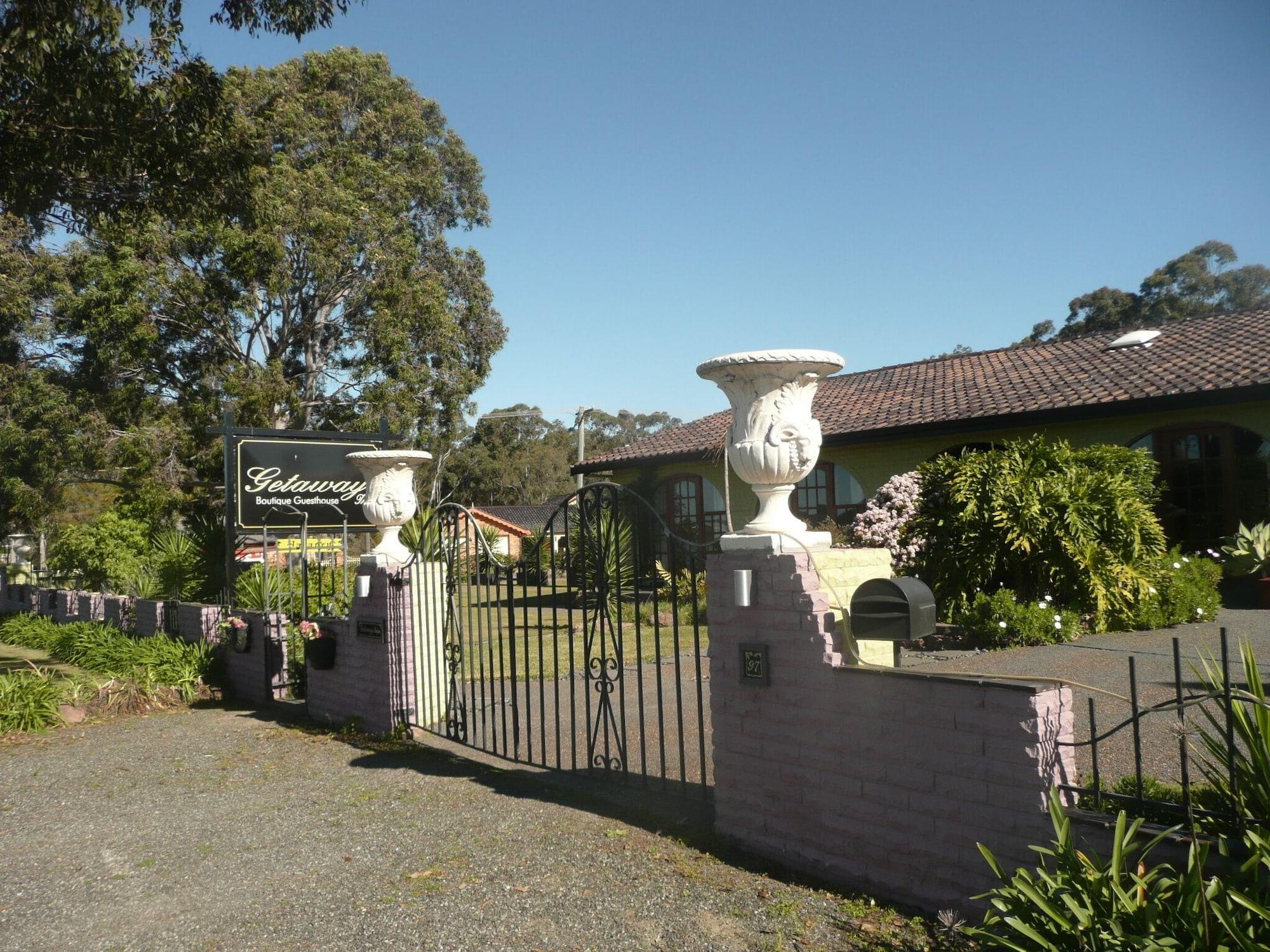 Varios Getaway Inn Boutique Guest House