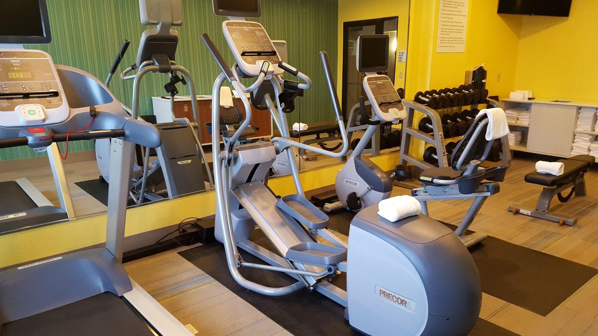Gimnasio Holiday Inn Express Howe by IHG