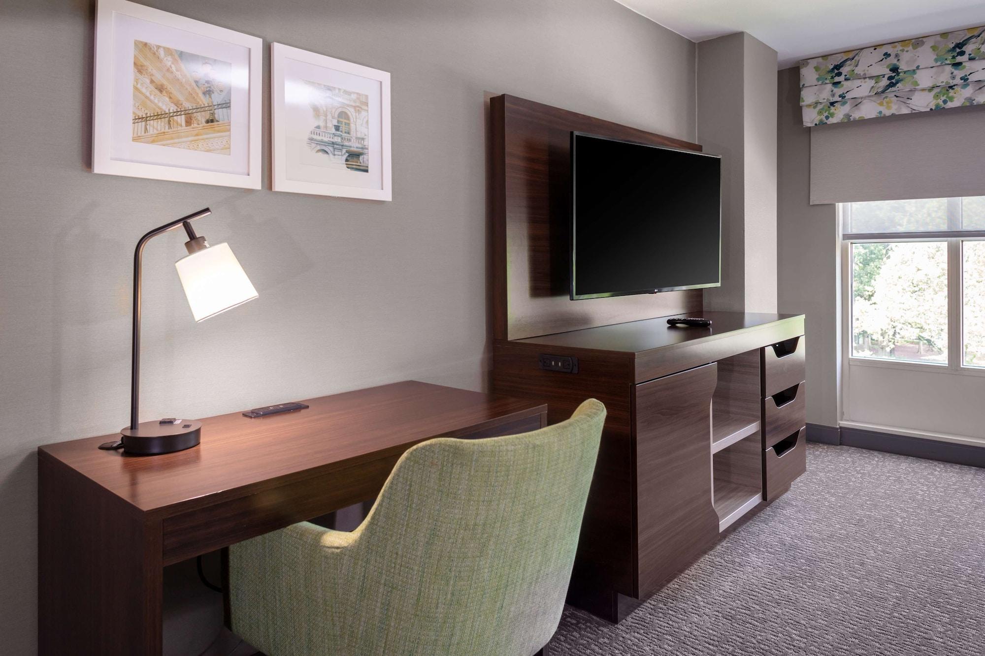 Habitación Hampton Inn & Suites Arlington Crystal City DCA