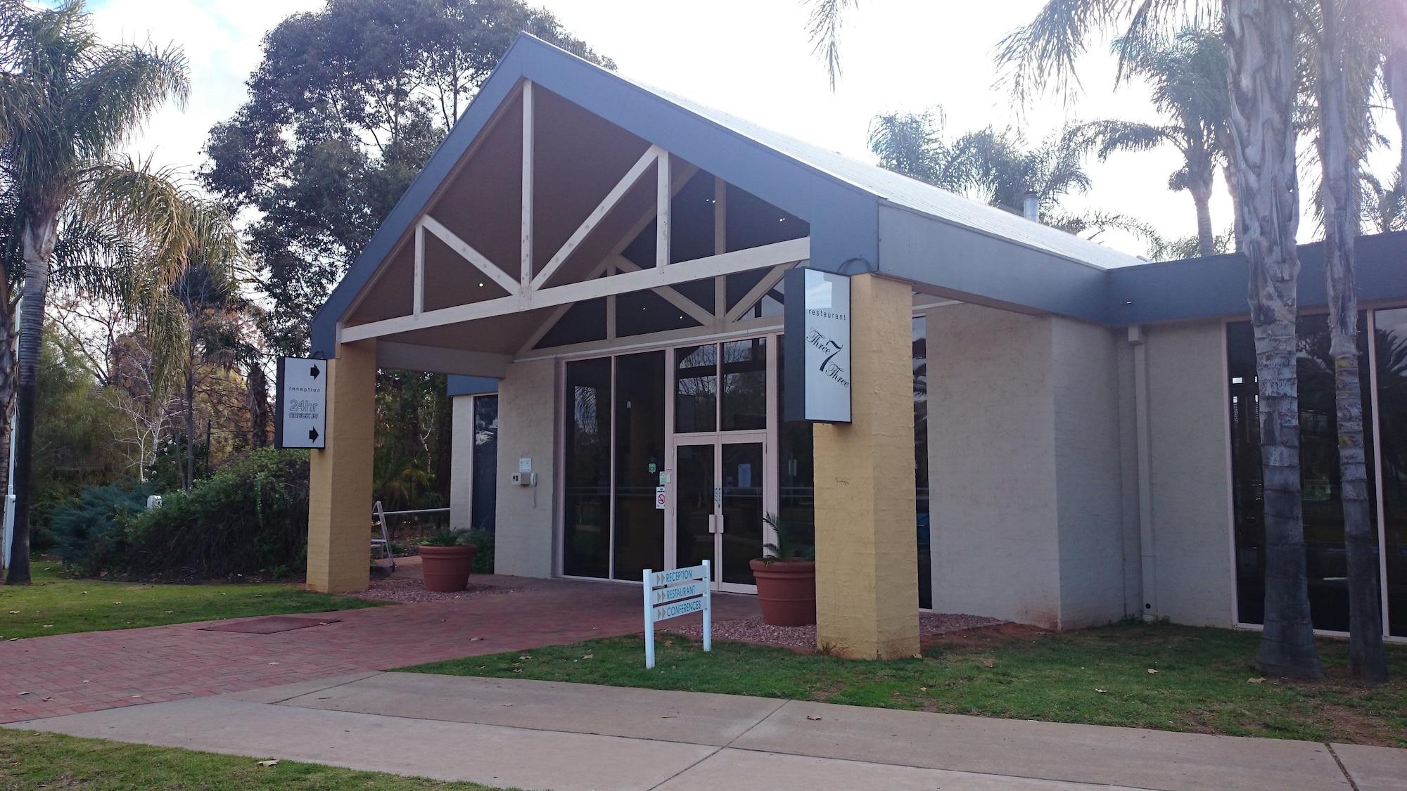 Vista Exterior Mildura Inlander Resort