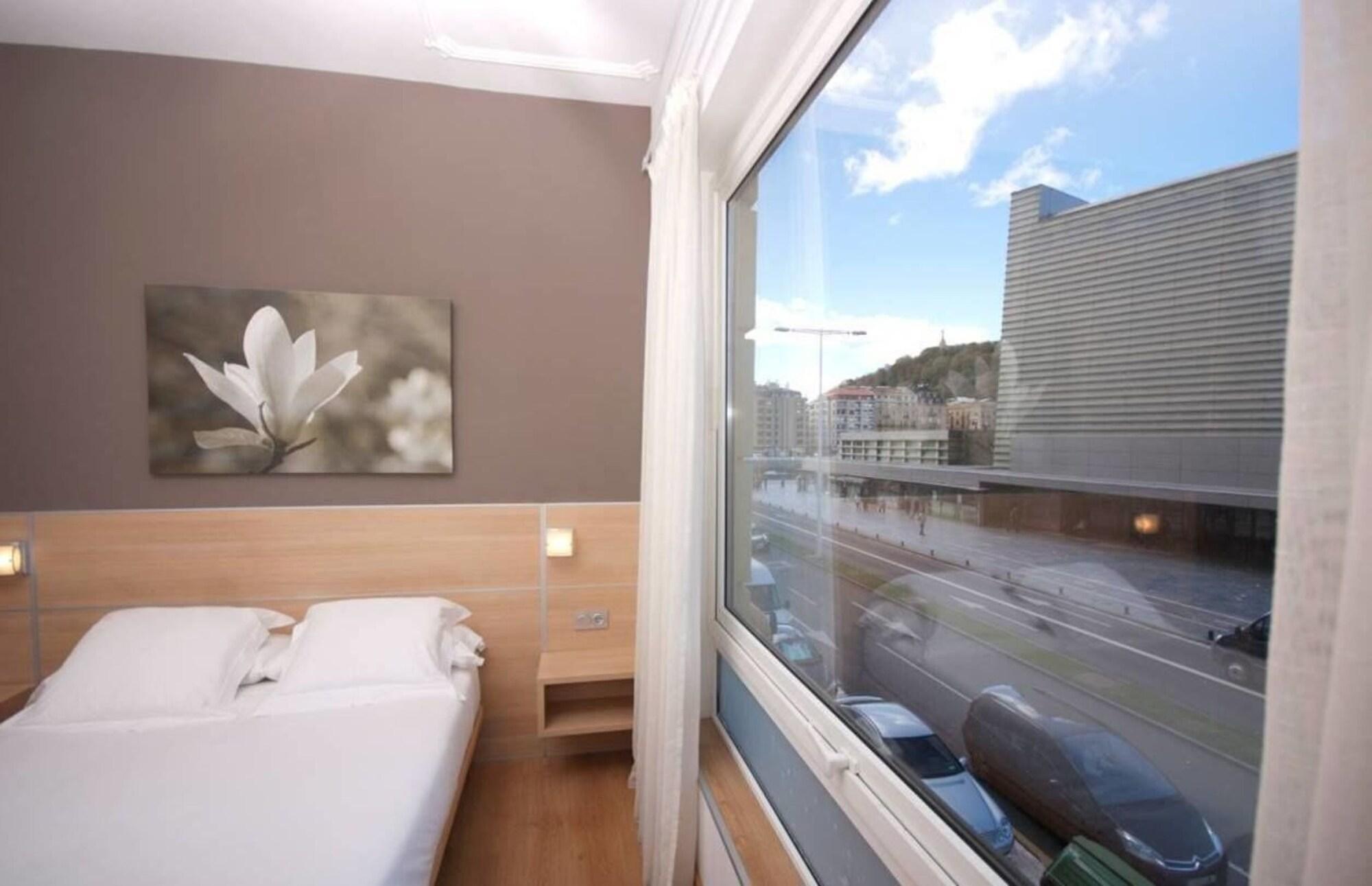 Varios Pensión Kursaal