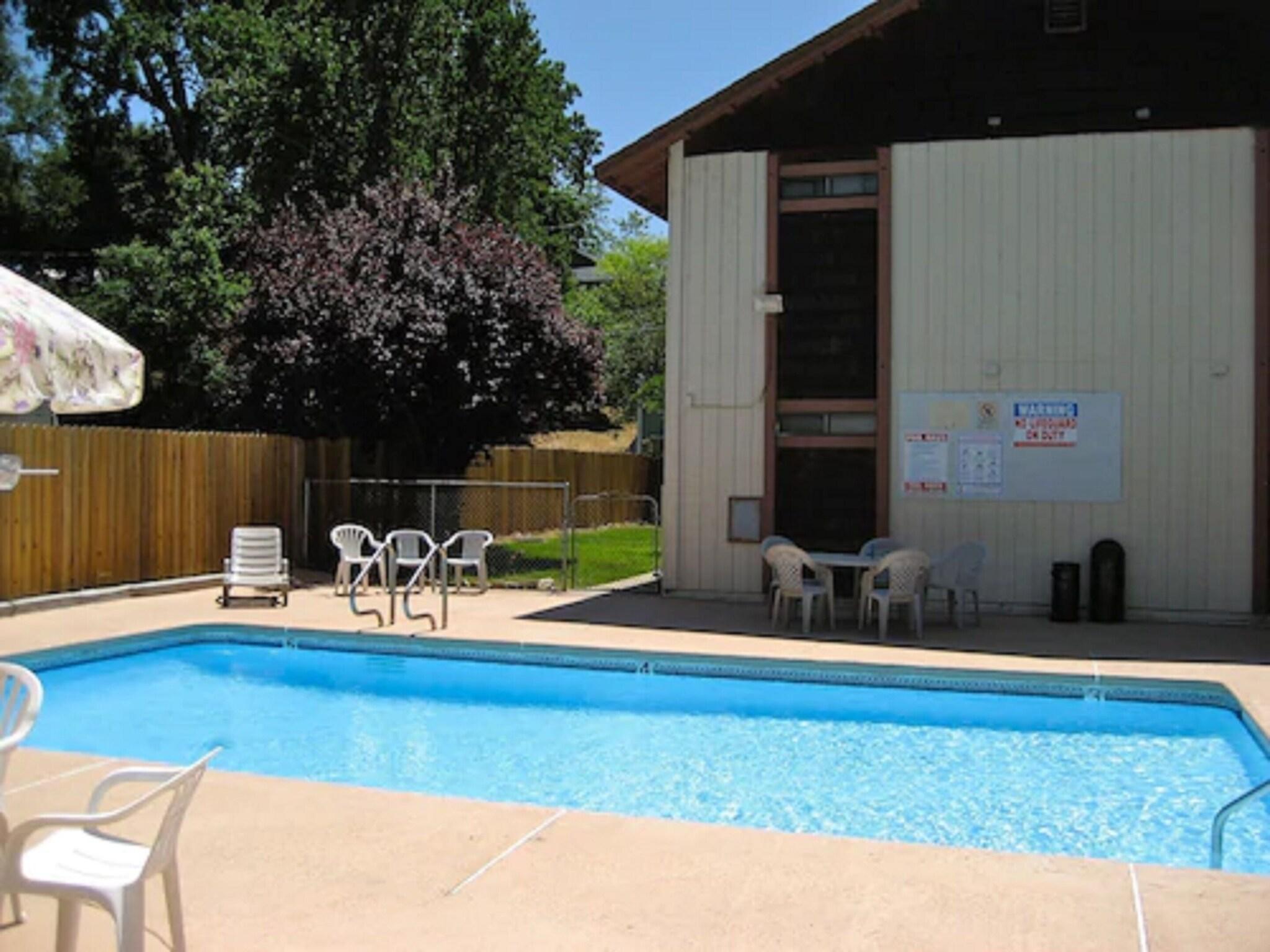 Vista Piscina Jamestown Railtown Motel