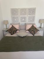 Alojamiento - Rooms for rent guitera baths