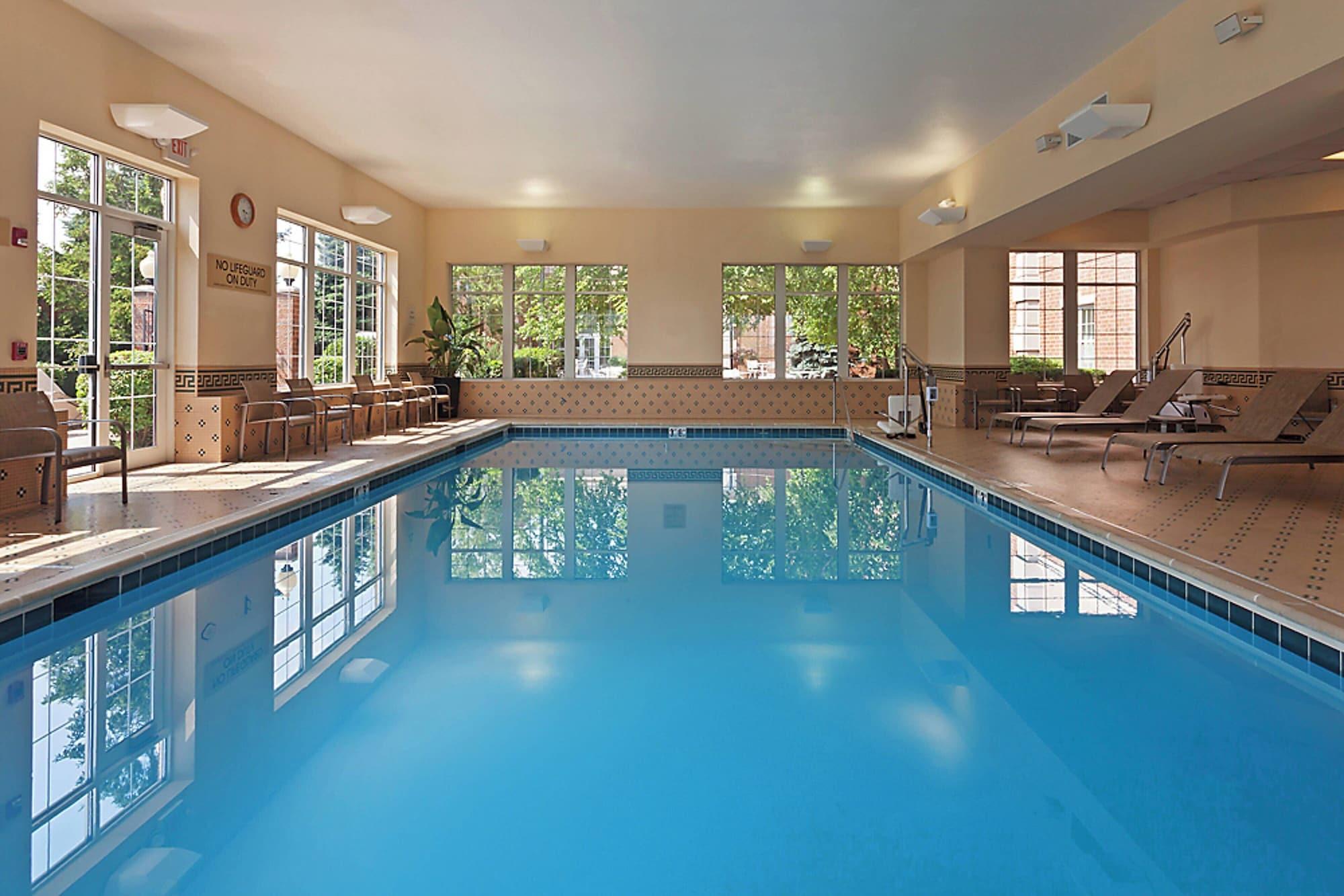 Vista Piscina Chicago Marriott Midway