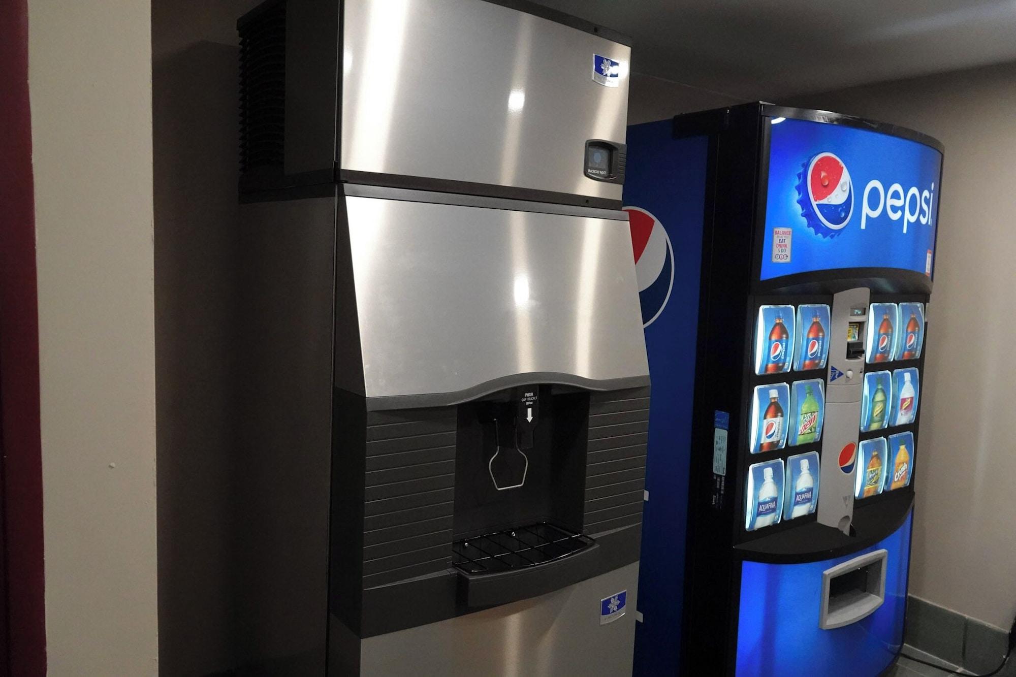 Varios Jake's 58 Casino Hotel - Adult Only