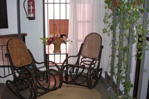 Hospedagens - Hostal Colon 