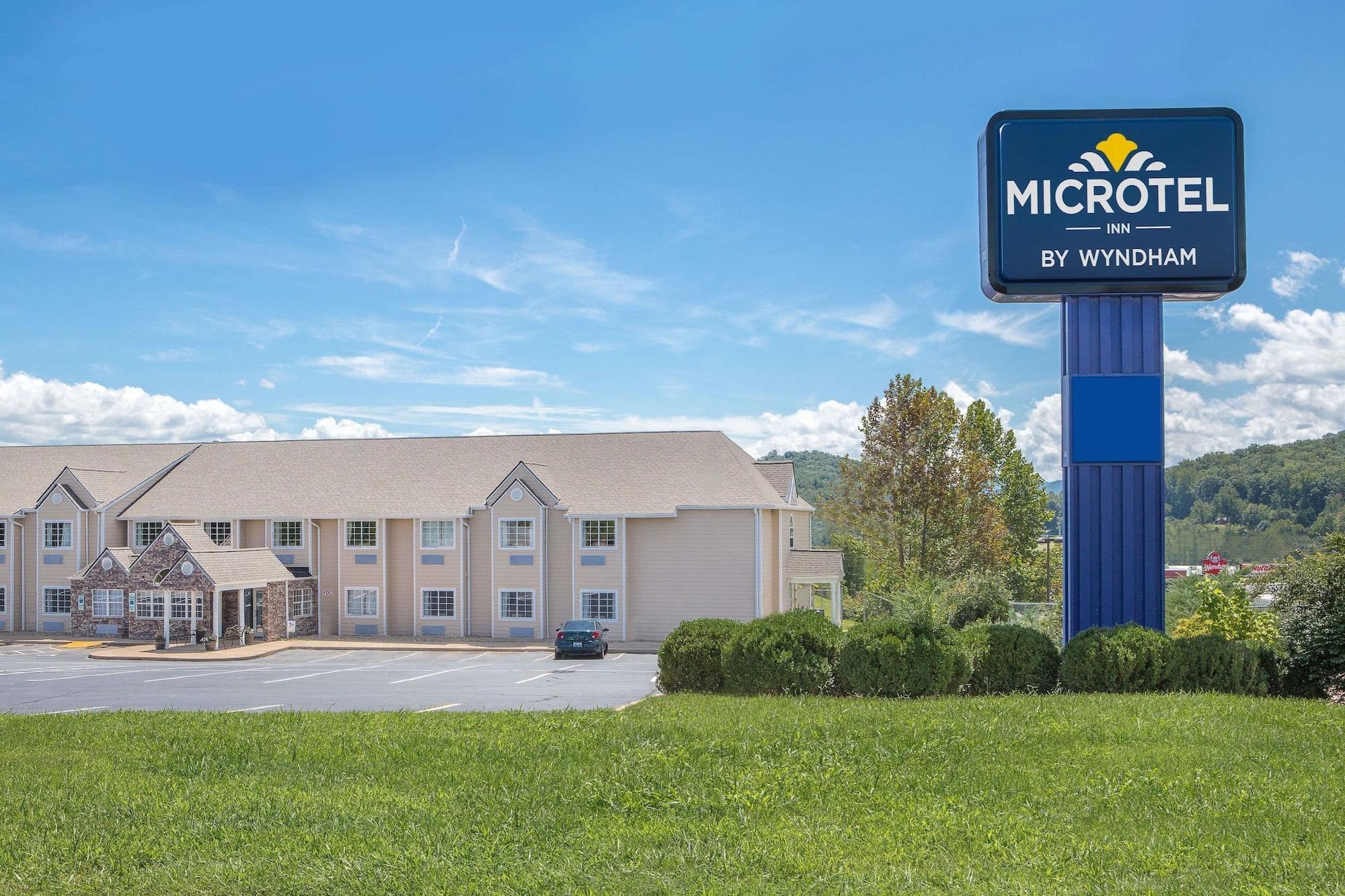Vista Exterior Microtel Inn by Wyndham Franklin