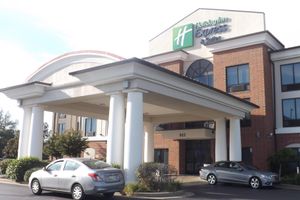 Alojamiento - Holiday Inn Express Hotel & Suites Dyersburg by IHG