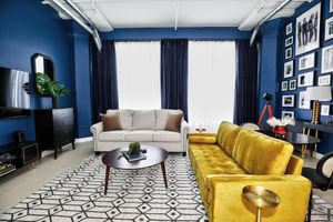 Alquiler Vacacional - Downtown LA Loft w/ Rock & Roll Vibe, Rooftop Pool + Free Parking