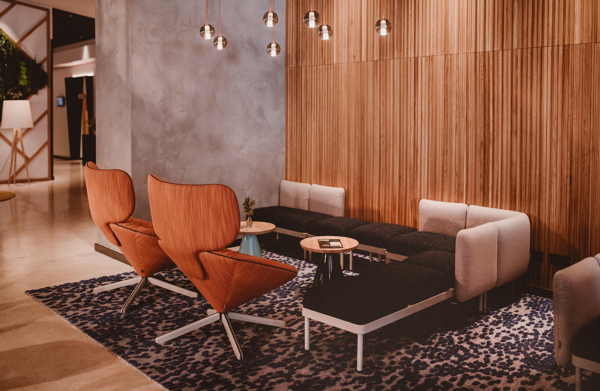 Vista Lobby Novotel Sevilla