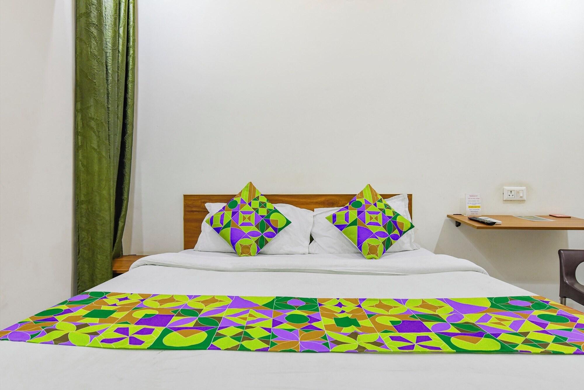 Varios Goroomgo YP Stays Dehradun