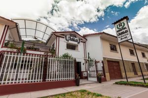 Alojamiento - Hotel Los Laureles