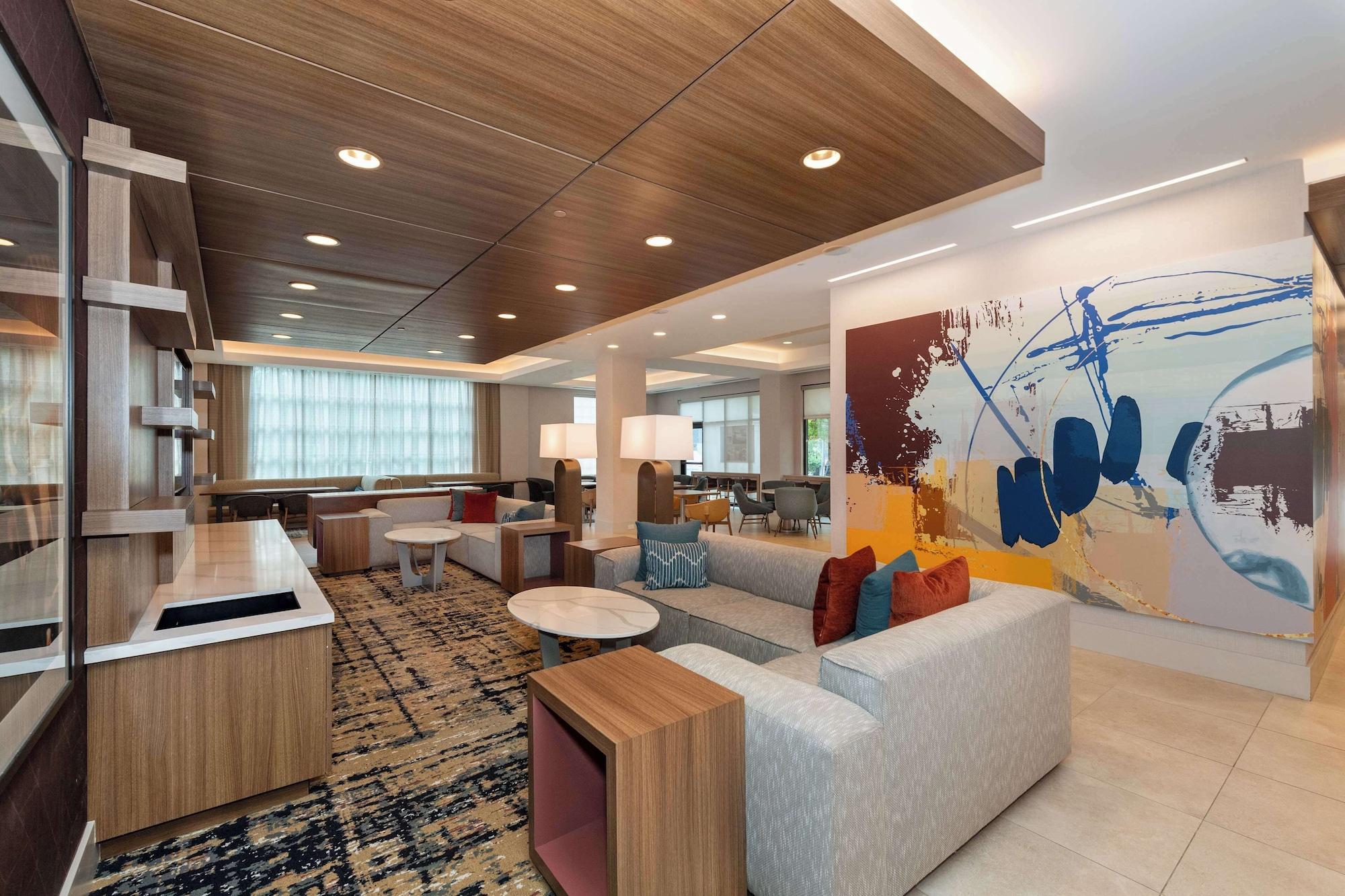 Vista Lobby Homewood Suites by Hilton Atlanta Buckhead Pharr Road