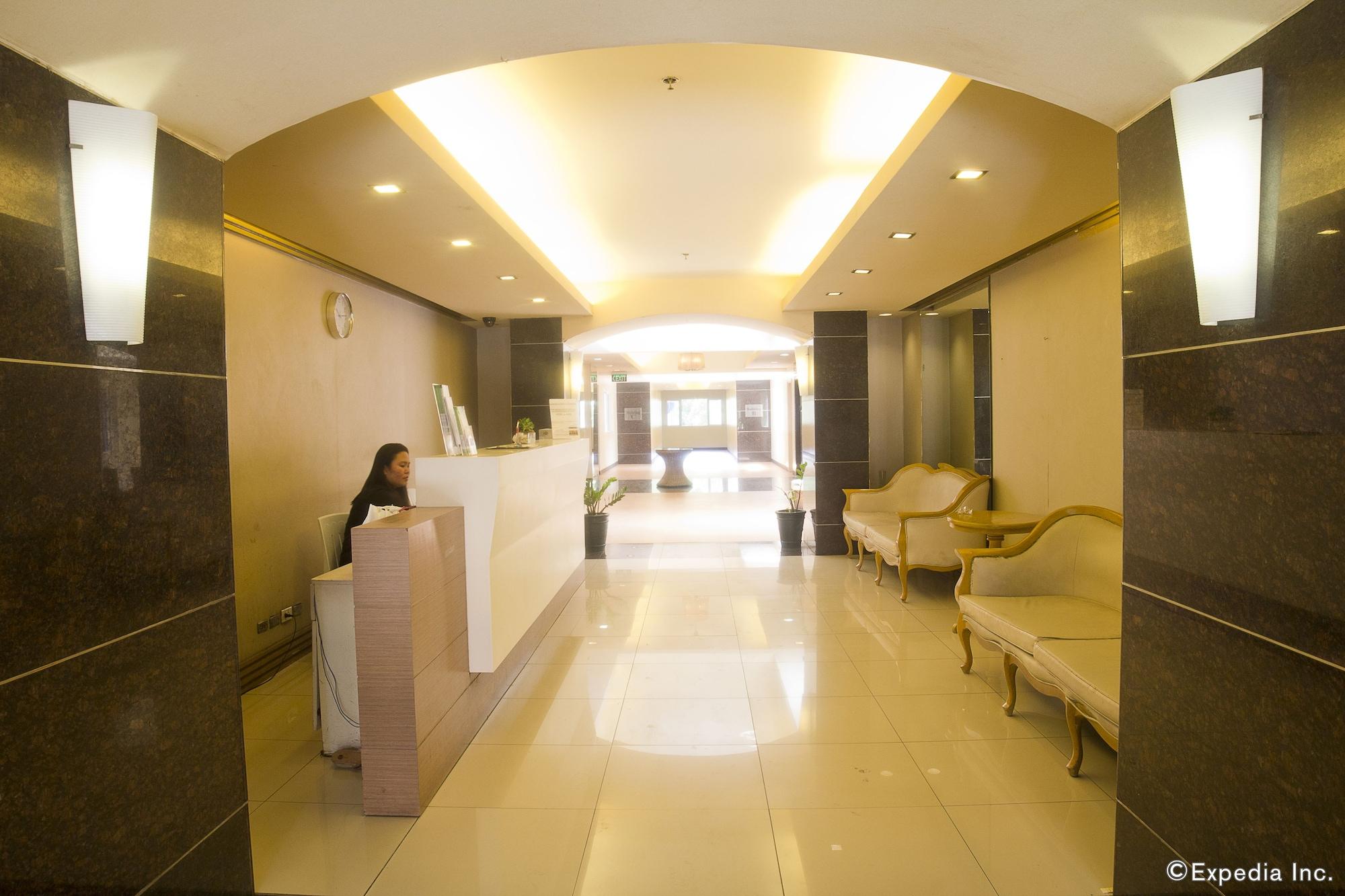 Vista Lobby Airport Apartments Manila