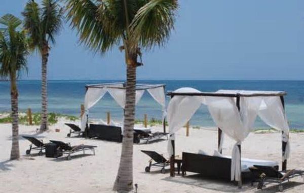 Spa and golf center located on the beach - Hoteles cerca de La Laguna de Bacalar