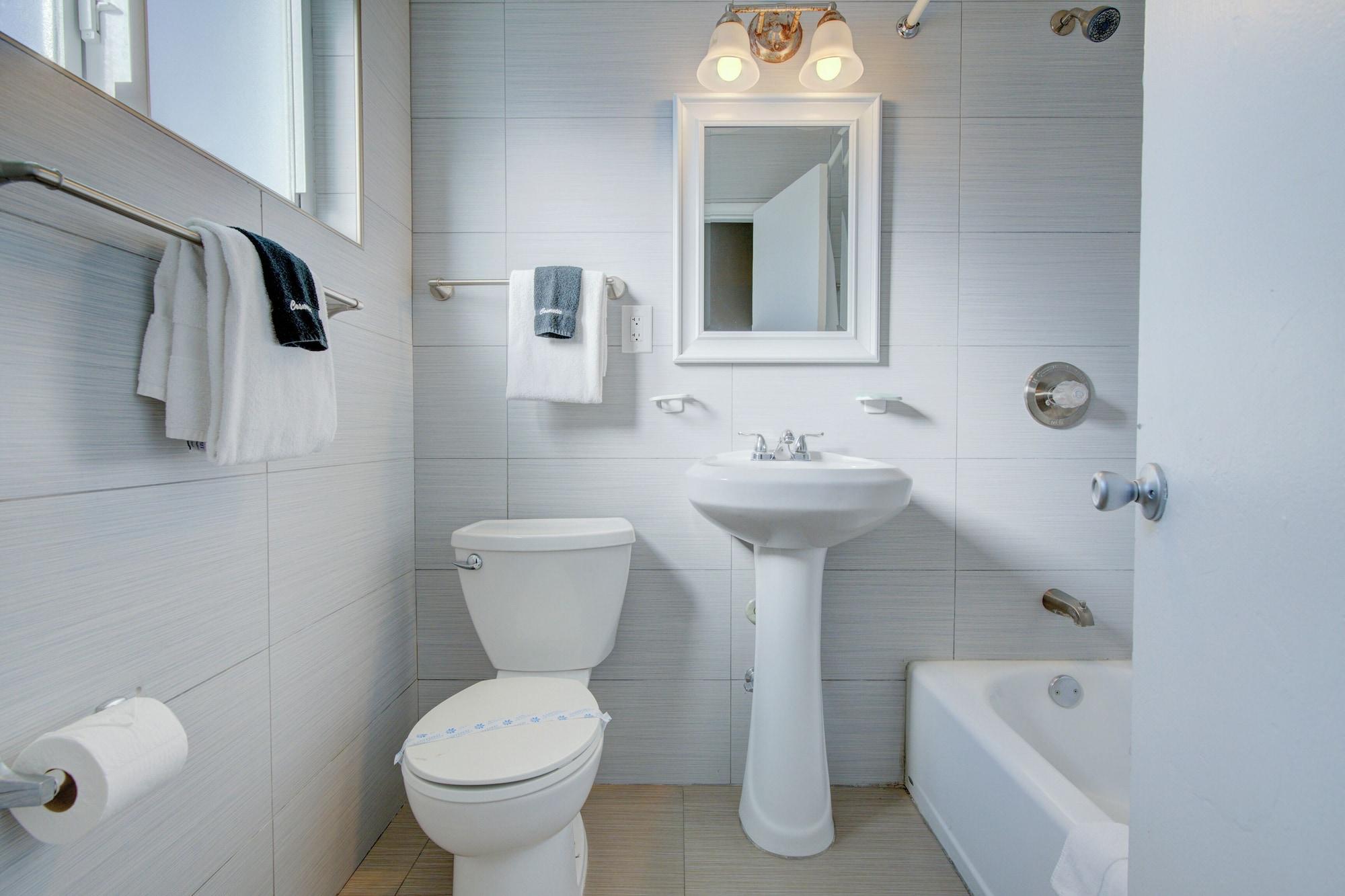 Equipamiento de Habitación Leeward Motel By Capital O North Miami Beachside