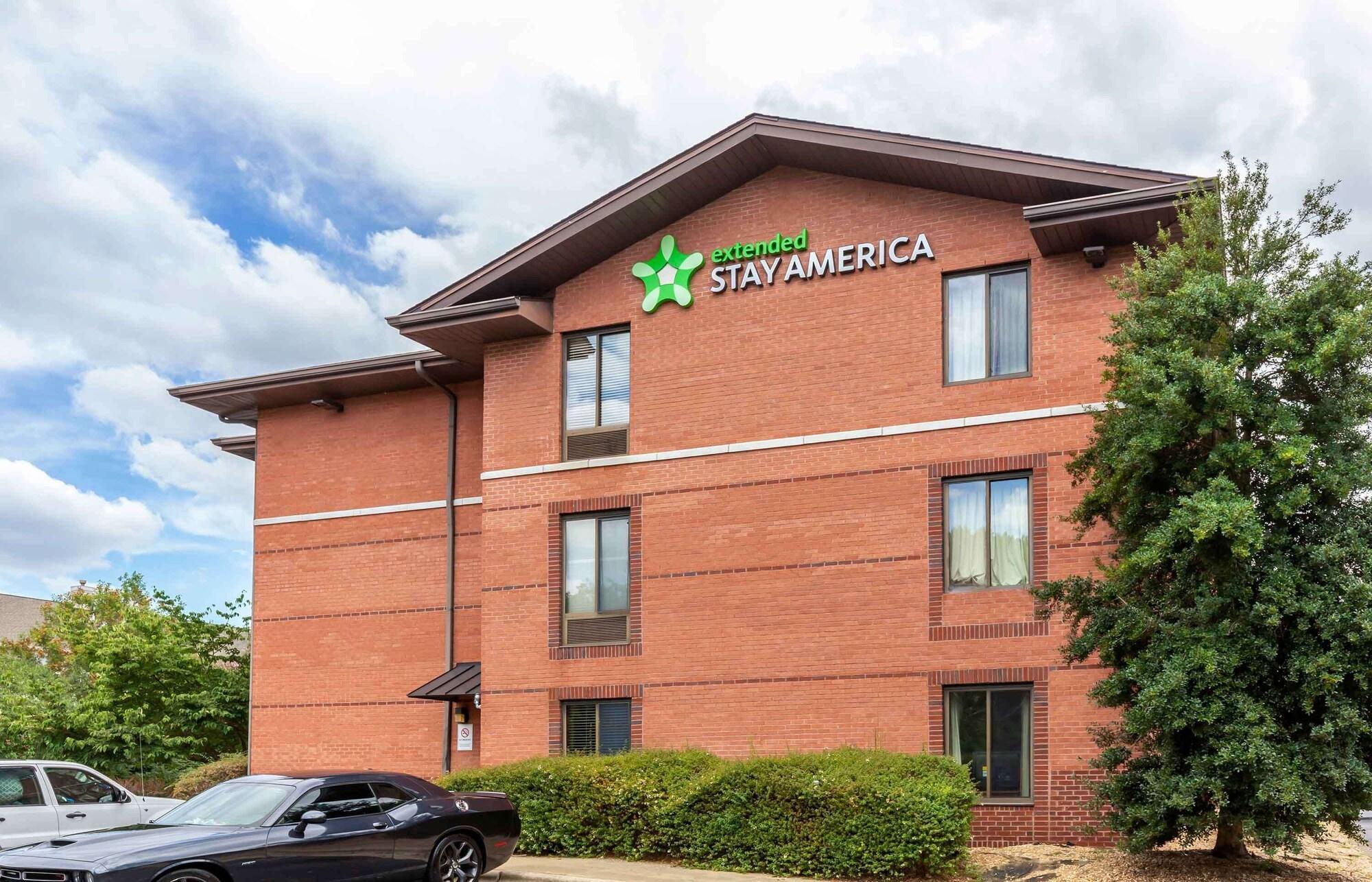 Varios Extended Stay America Select Suites - Raleigh - Cary - Regency Parkway S