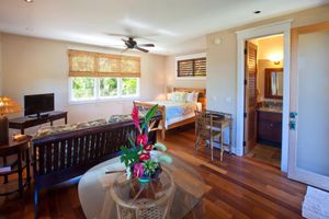 Alquiler Vacacional - Gated Beachfront Estate - On the Sand -Secluded Beach safe year round TVNC-4245