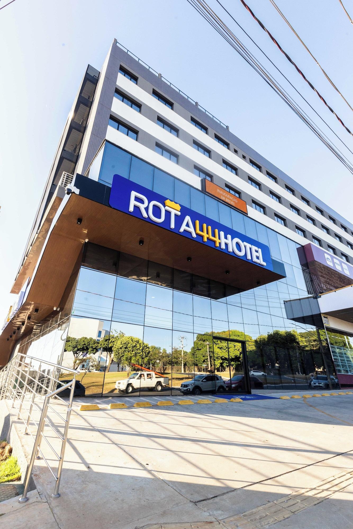 Varios Rota 44 Hotel