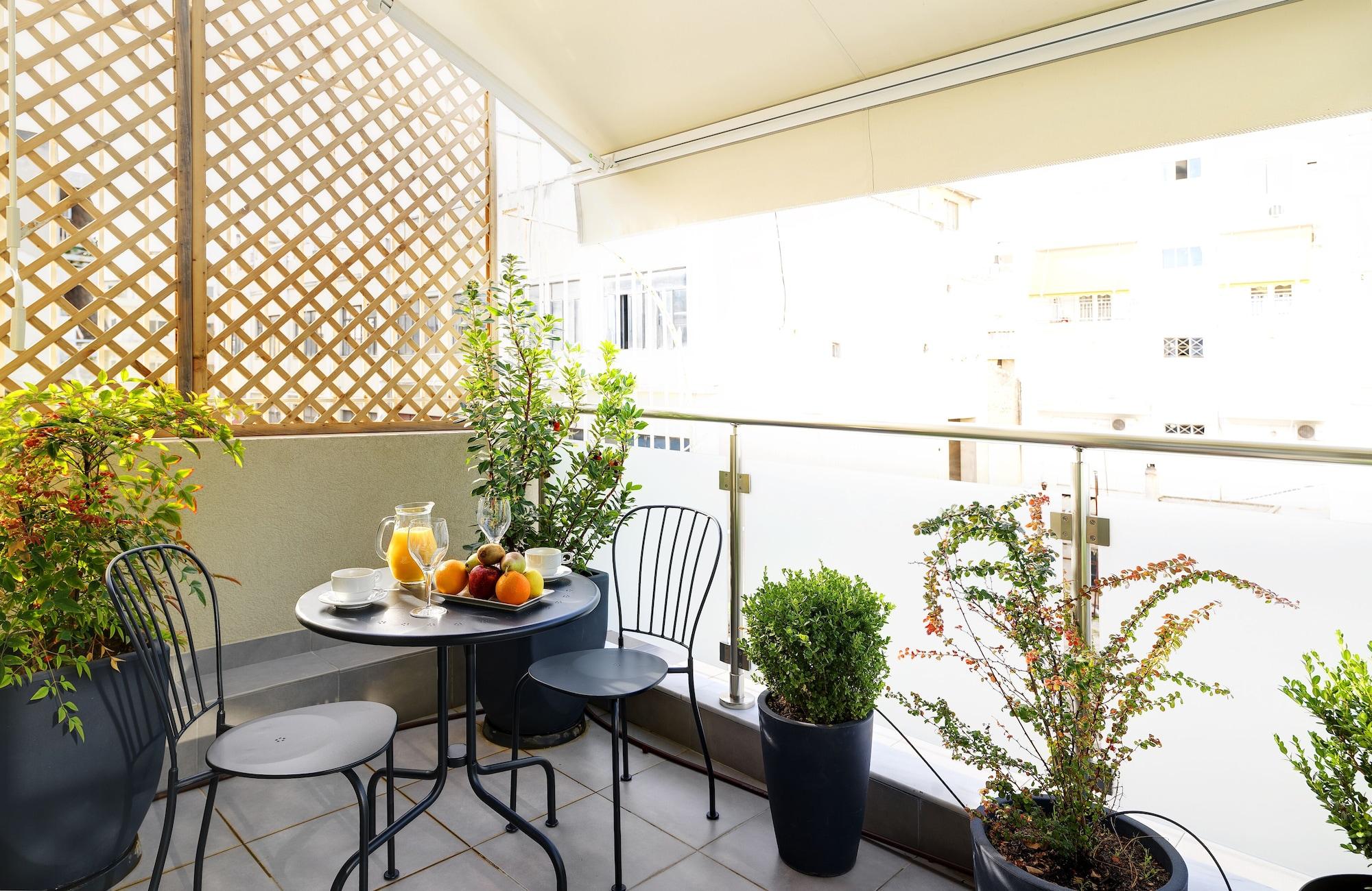 Vista Exterior Phidias Piraeus Hotel