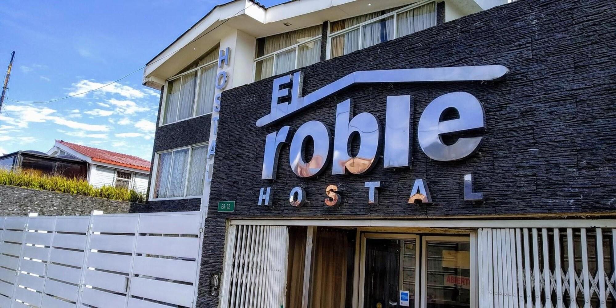 Vista Exterior Hostal El Roble