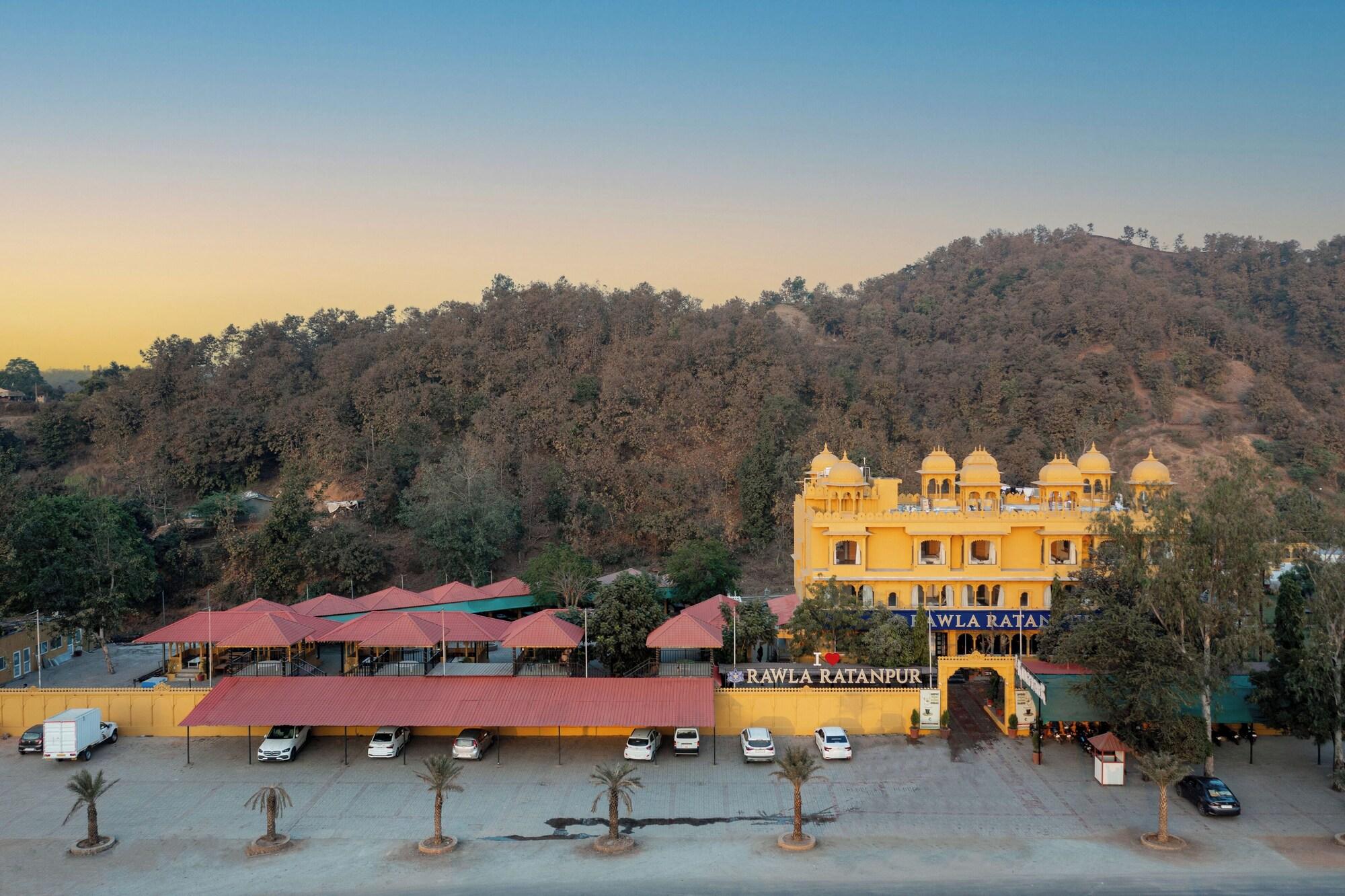 Varios Rawla Ratanpur - Kingfisher Hotel