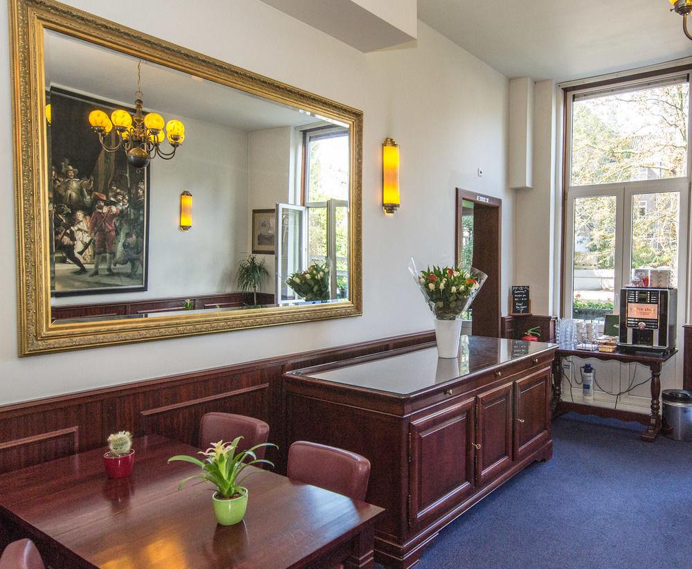 Vista Lobby Alexander