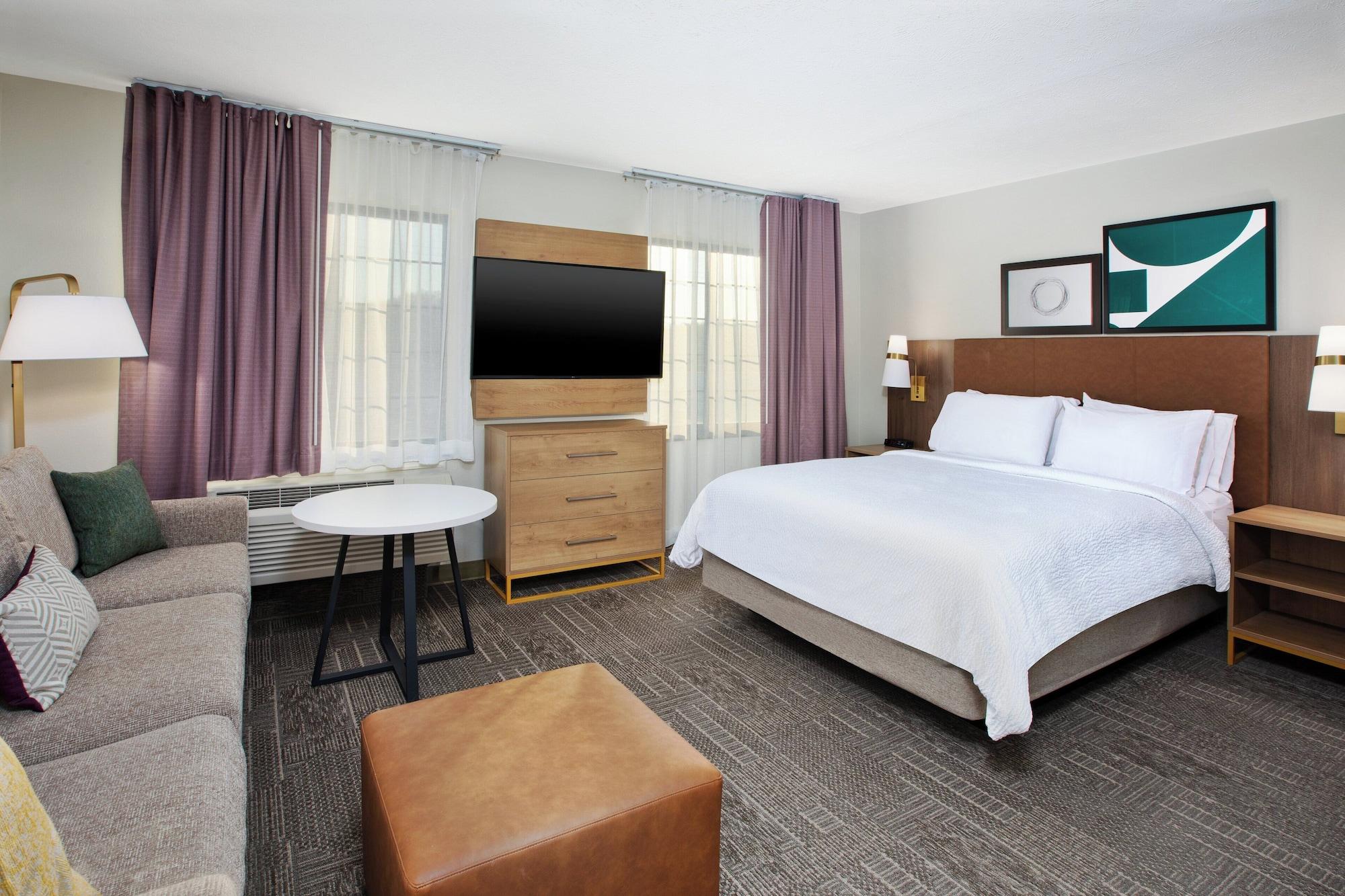 Habitación Staybridge Suites Omaha 80th And Dodge by IHG